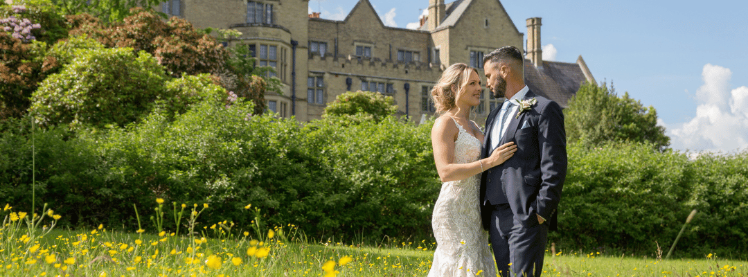 Our Favourite Wedding Photography Backdrops at Minstead Lodge